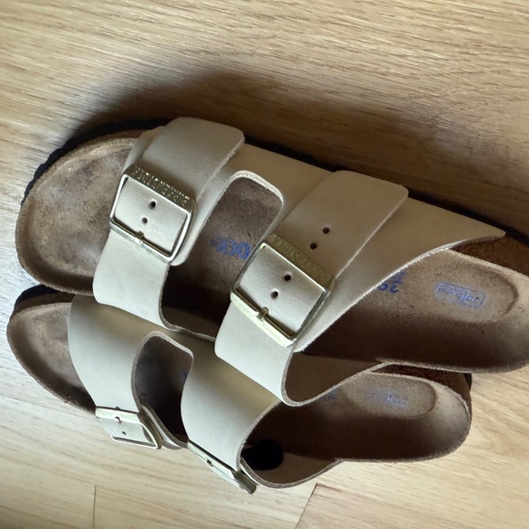 Birkenstocks with soft footbed - Picture 1 of 4